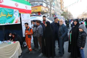 ارائه خدمات پایش سلامت بیمارستان امام خمینی کرج در راهپیمایی 22 بهمن
