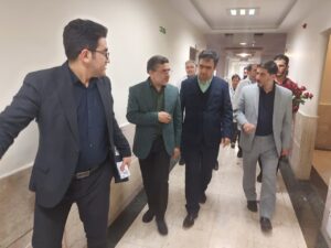 دیدار دکتر حافظی از جانبازان بستری در بیمارستان فجر تبریز به مناسبت روز جانباز